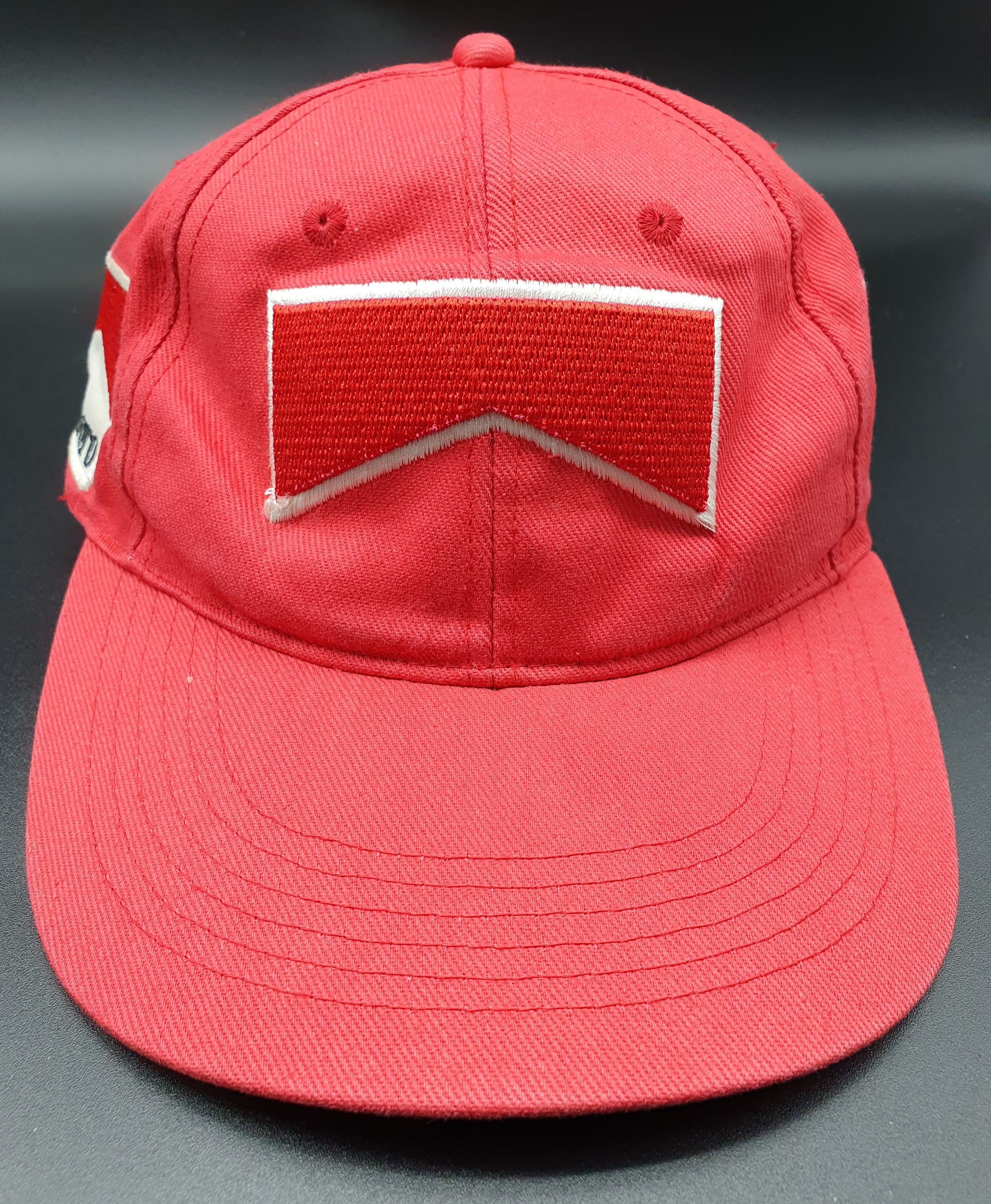 Ferrari cappellino Marlboro 2000 50 anni » BOLA Football Store